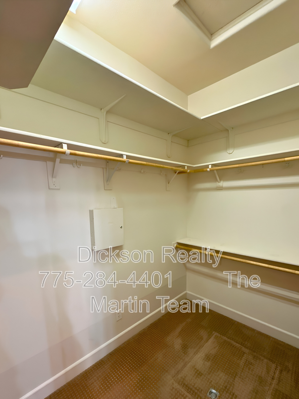 1239 Turnberry Drive property image