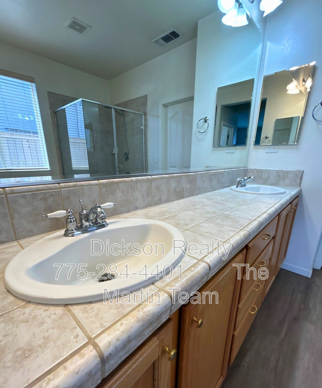 10687 Fire Poppy Circle property image