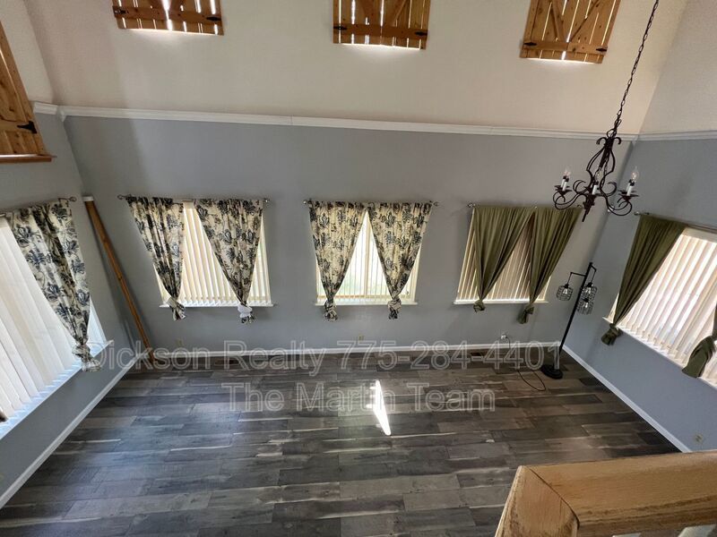 1889 Cambridge Hills Ct property image