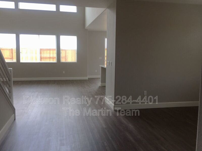 1206 Silver Coyote property image