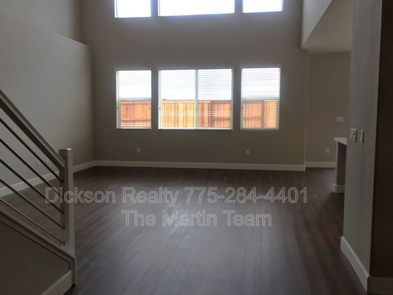 1206 Silver Coyote property image