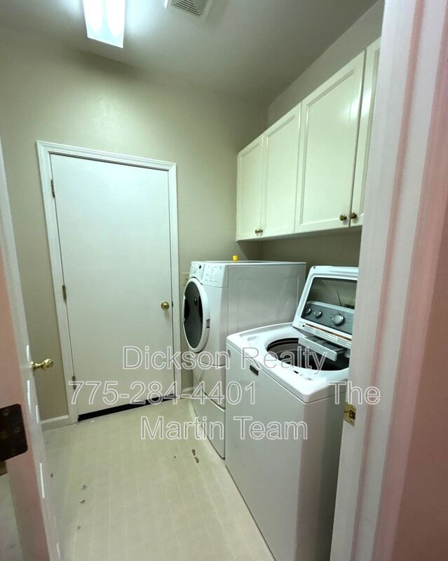 6176 Wycliffe Circle property image