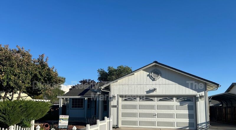 559 Nader Wy property image