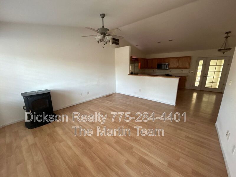 559 Nader Wy property image