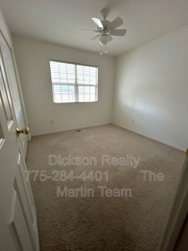 559 Nader Wy property image