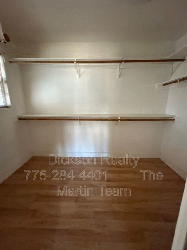 559 Nader Wy property image