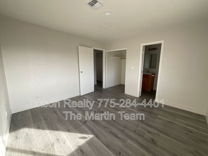 1090 Barstow St #A property image