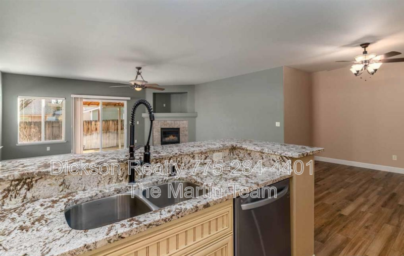 971 Iris Lane property image