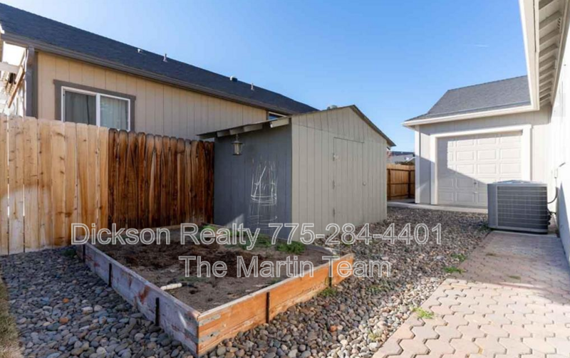 971 Iris Lane property image
