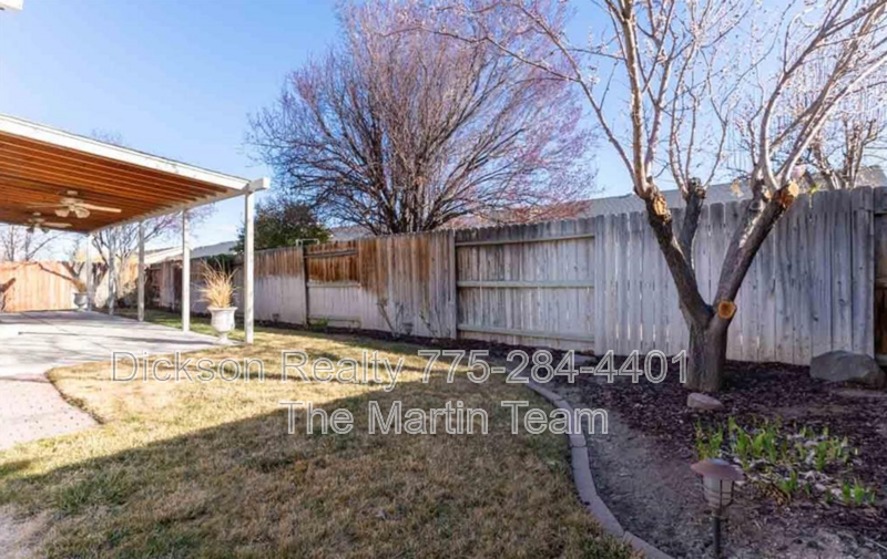 971 Iris Lane property image