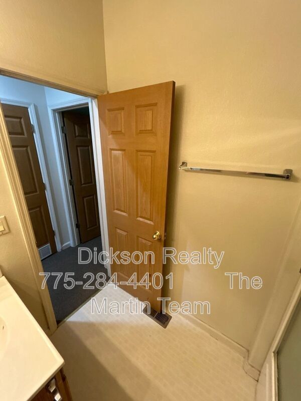 711 19th Street property image