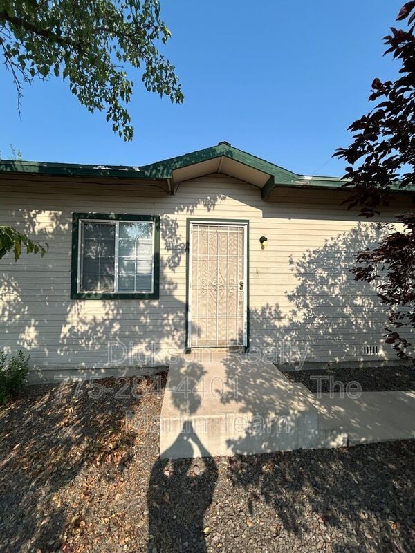 711 19th Street property image
