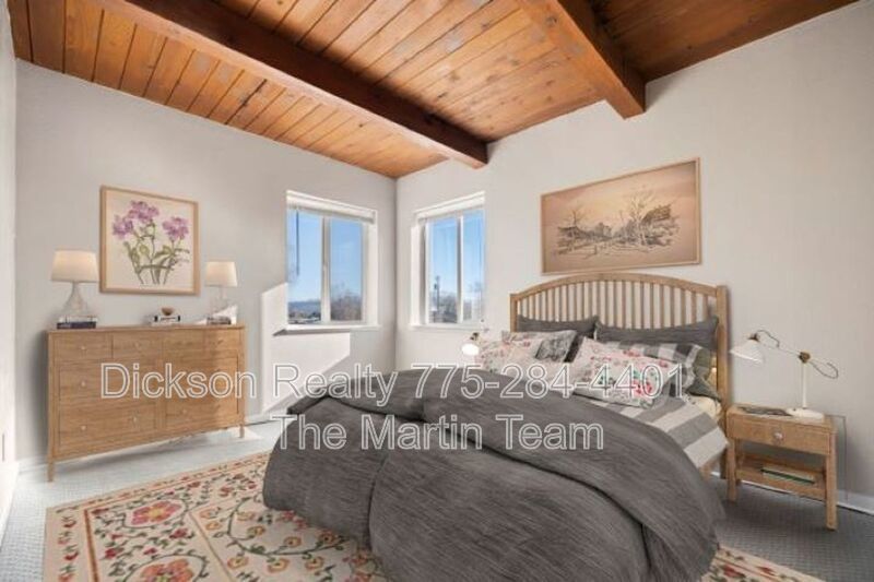 695 Denslowe Dr Unit B property image